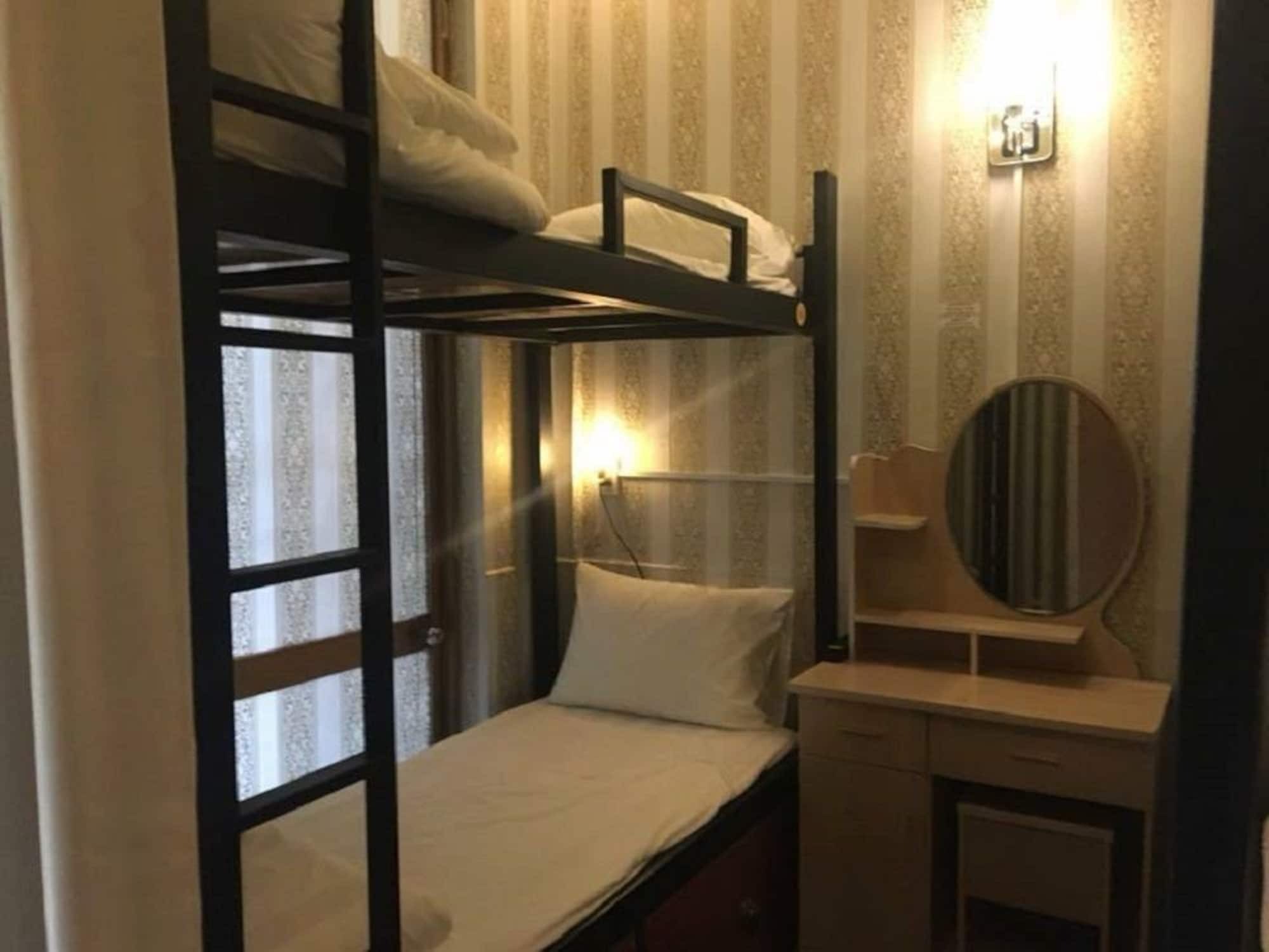 Alin'S Homestay Хуе Екстериор снимка